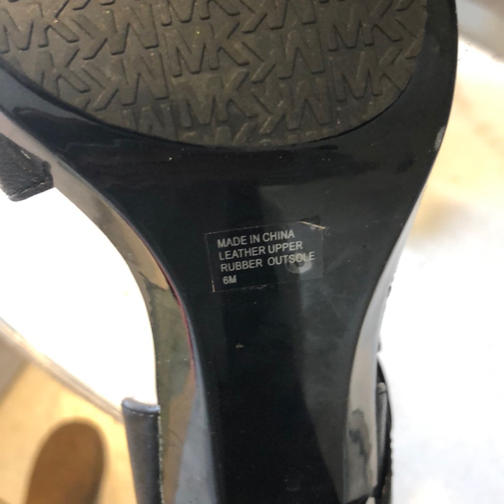 Michael Kors bad-ass black leather pump size 6 - Picture 3 of 6